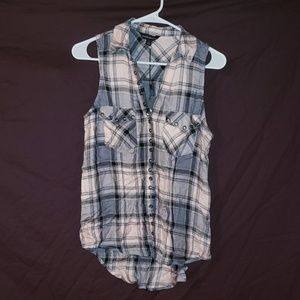 NWT Rock and Republic sleeveless plaid shirt